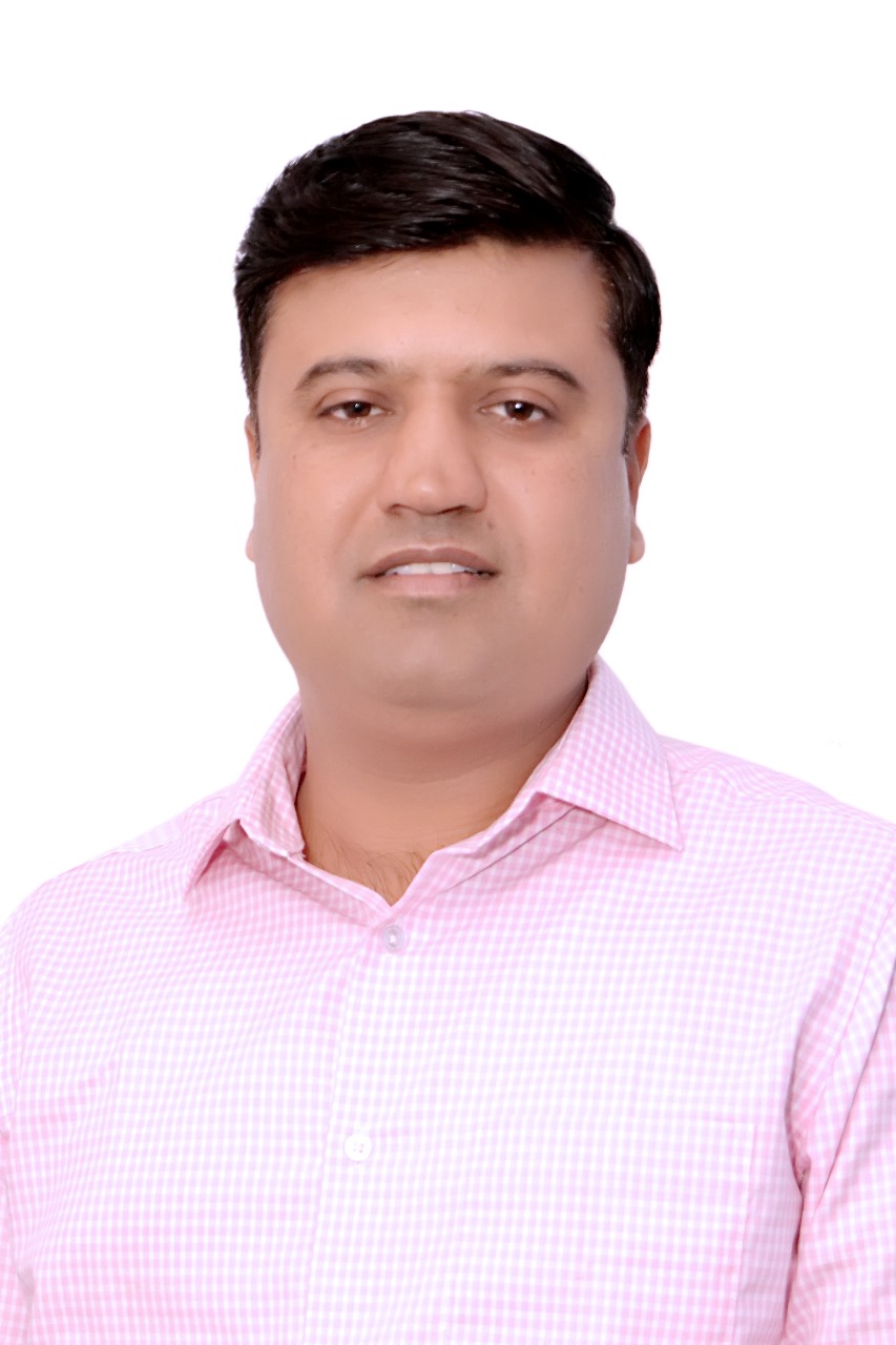 Profile photo of agent Randeep Chauhan